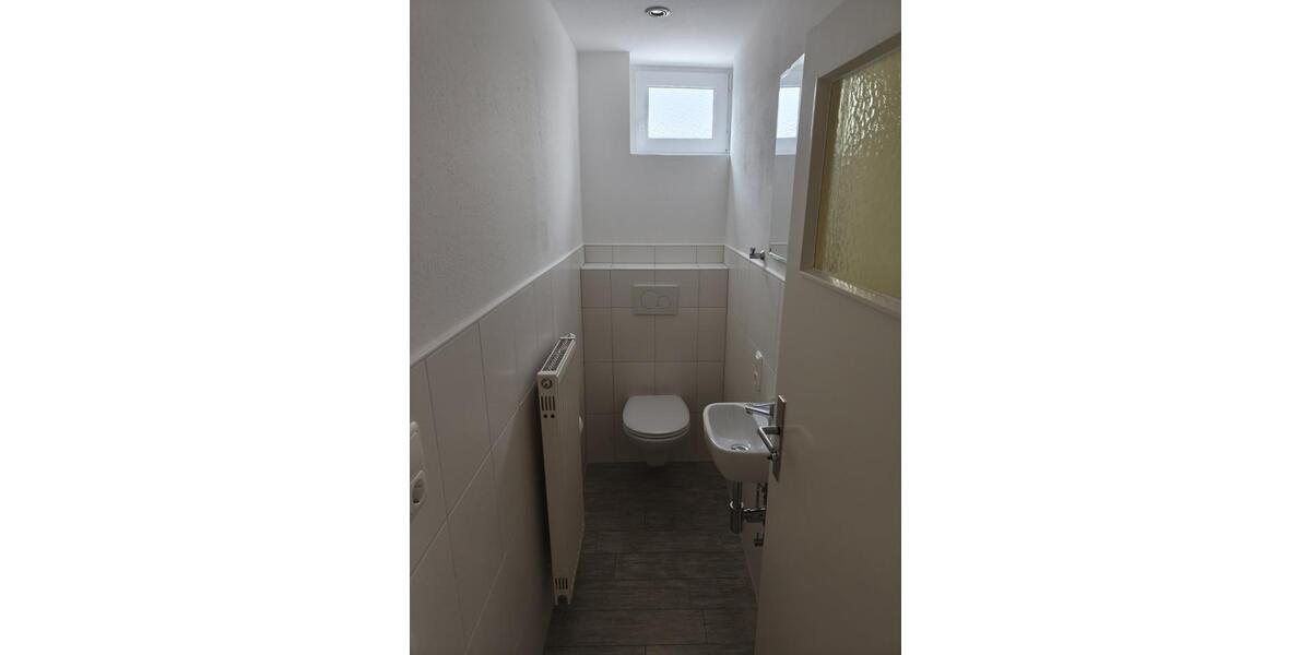 Etagenwohnung Münnerstadt - 3 Zimmer, 94 m&sup2;, 670&euro; | Angebot:25764450