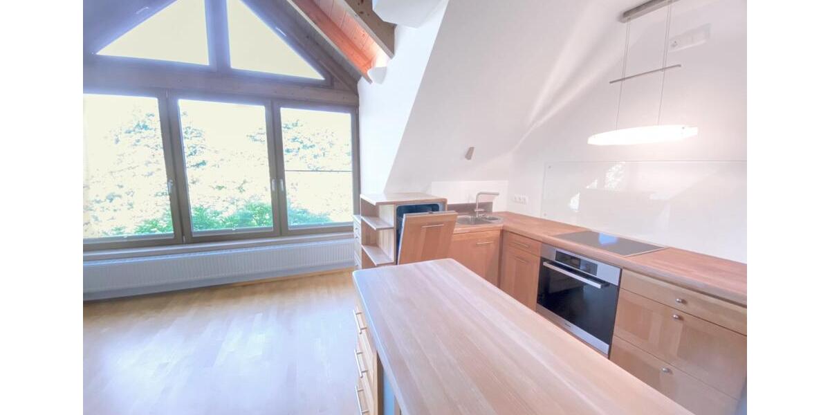 Etagenwohnung Volkach - 4 Zimmer, 115 m&sup2;, 1.250&euro; | Angebot:25639241