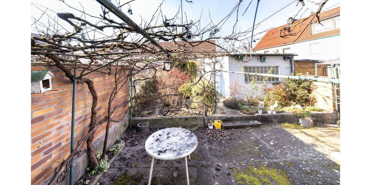 Reihenmittelhaus Sennfeld - 4 Zimmer, 115 m&sup2;, 279.990&euro; | Angebot:25768699