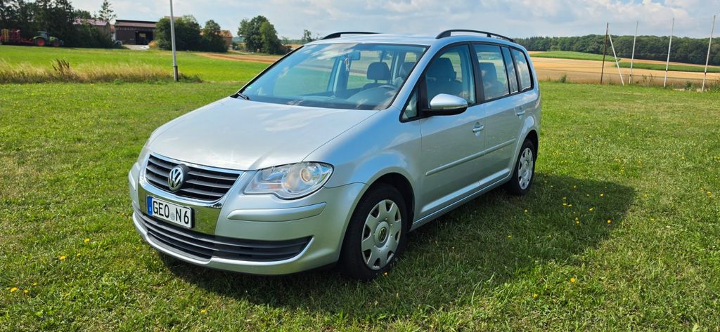 VW Touran 149.975 km 6.995 &euro; Hassfurt 97437