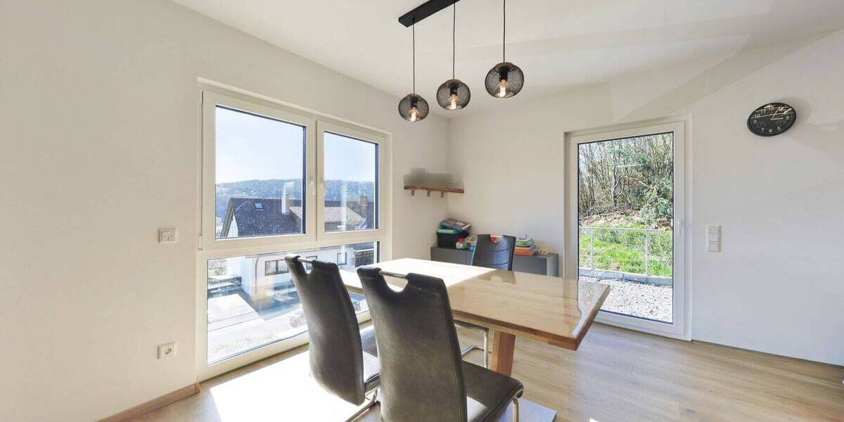 Einfamilienhaus Bad Bocklet - 5 Zimmer, 124 m&sup2;, 490.000&euro; | Angebot:26488312