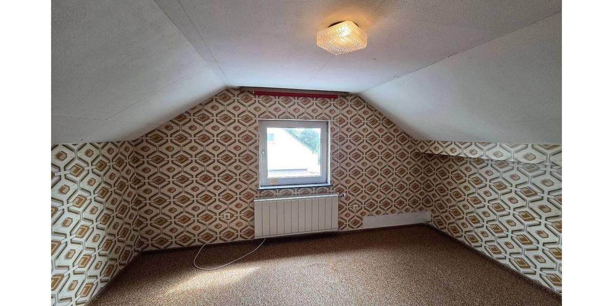 Mehrfamilienhaus, Wohnhaus Hofheim - 7 Zimmer, 150 m&sup2;, 265.000&euro; | Angebot:26930532