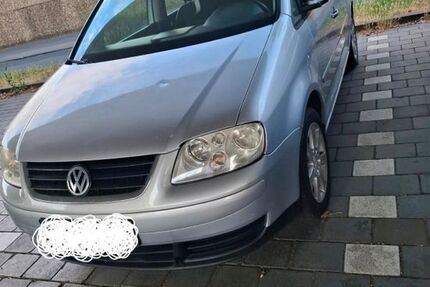 VW Touran 288.000 km 2.600 &euro; Gädheim 97503