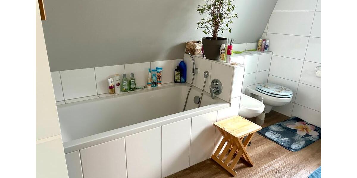 Einfamilienhaus Elfershausen - 5 Zimmer, 200 m&sup2;, 425.000&euro; | Angebot:25452712