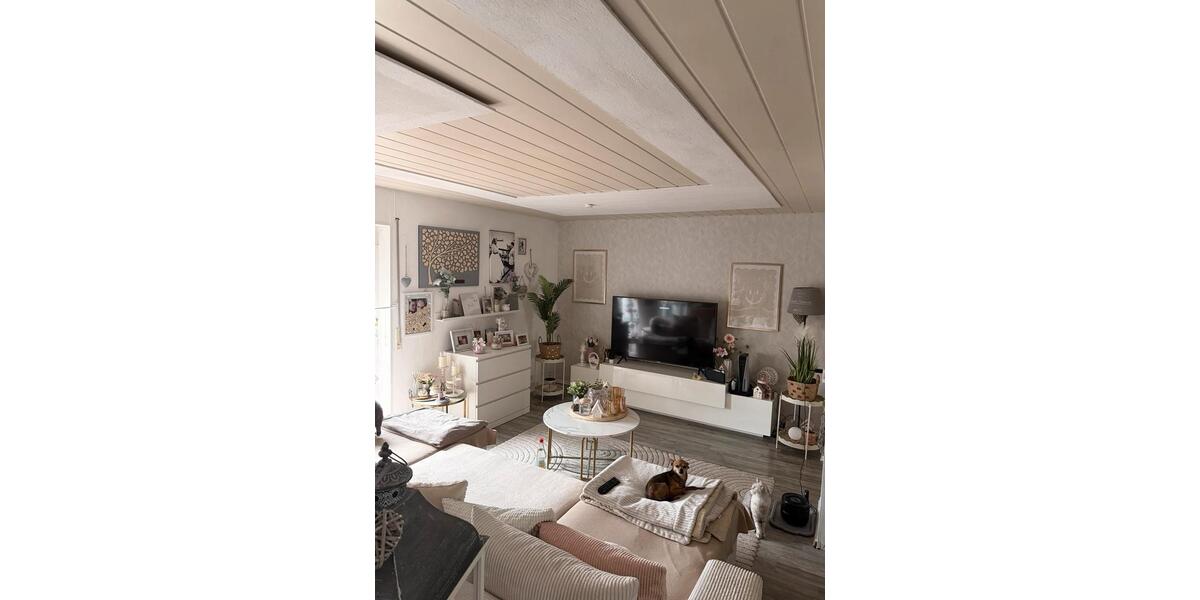 Etagenwohnung Sennfeld - 5 Zimmer, 150 m&sup2;, 1.150&euro; | Angebot:26648151