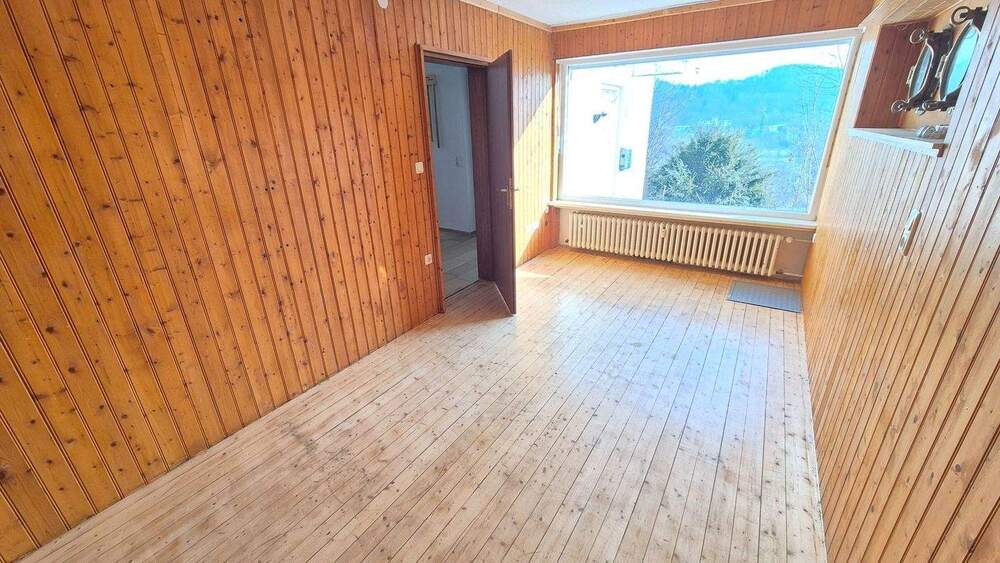 Einfamilienhaus Bad Kissingen - 6 Zimmer, 203 m&sup2;, 439.000&euro; | Angebot:25665267