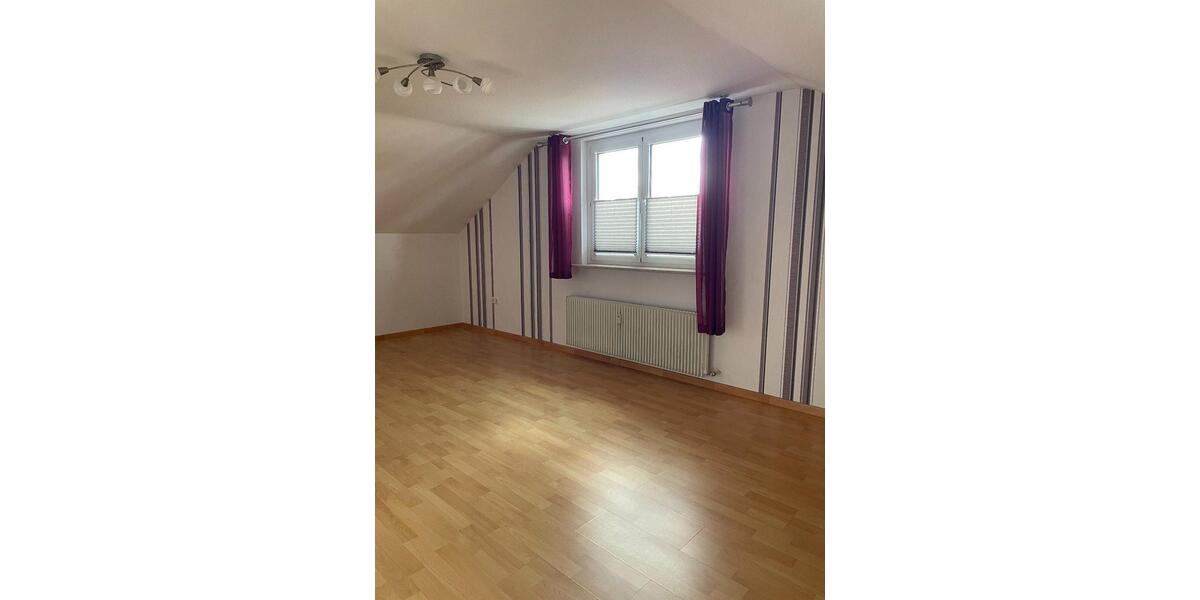 Dachgeschoßwohnung Bad Kissingen - 2 Zimmer, 53 m&sup2;, 450&euro; | Angebot:25942784