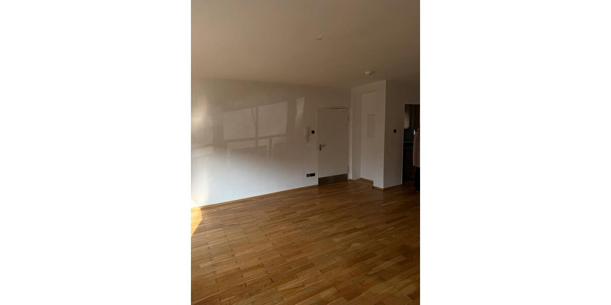 Erdgeschoßwohnung Bad Kissingen - 3 Zimmer, 78 m&sup2;, 800&euro; | Angebot:24851672
