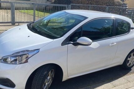 Peugeot 208 76.340 km 6.500 &euro; Waldsachsen 97453