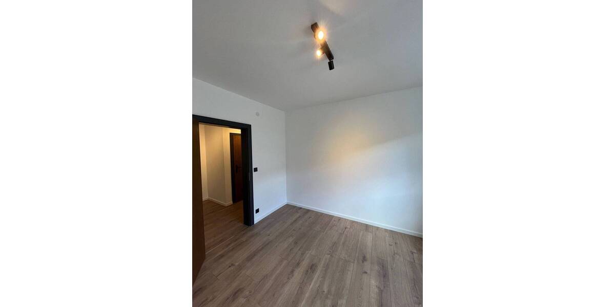 Etagenwohnung Schweinfurt Bergl - 3 Zimmer, 70 m&sup2;, 230.000&euro; | Angebot:26036980