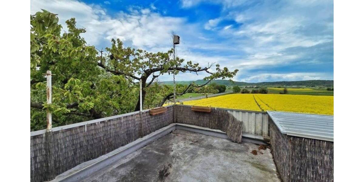 Mehrfamilienhaus, Wohnhaus Hofheim - 7 Zimmer, 150 m&sup2;, 265.000&euro; | Angebot:26930532