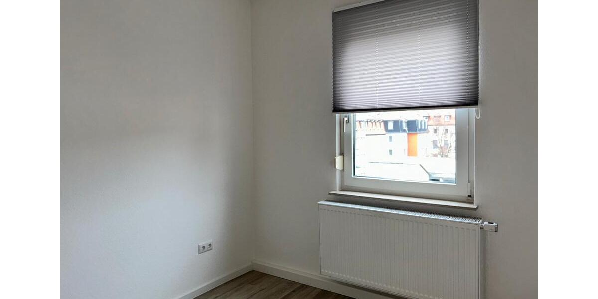 Etagenwohnung Schweinfurt Gartenstadt - 3 Zimmer, 75 m&sup2;, 1.000&euro; | Angebot:25451241