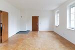 Etagenwohnung Hammelburg - 5 Zimmer, 133 m&sup2;, 900&euro; | Angebot:24480623