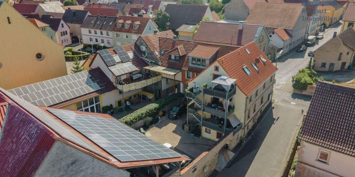 Etagenwohnung Oberpleichfeld - 4 Zimmer, 99 m&sup2;, 242.000&euro; | Angebot:25666651