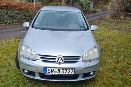 VW Golf 245.000 km 1.500 &euro; Schweinfurt 97424