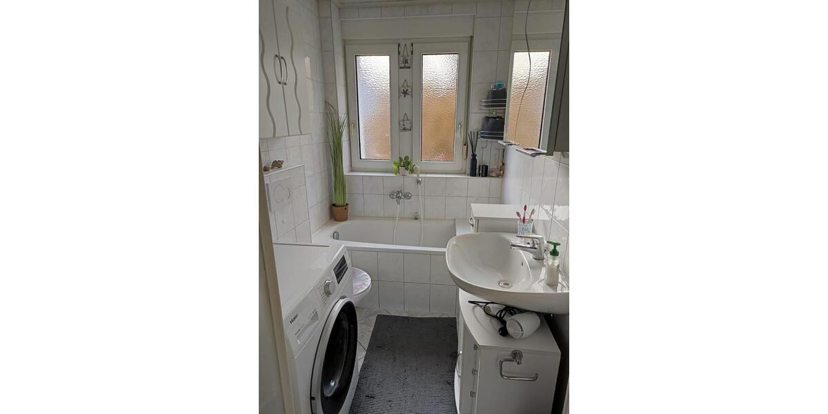 Hochparterre Hofheim in Unterfranken - 3 Zimmer, 65 m&sup2;, 600&euro; | Angebot:25382347