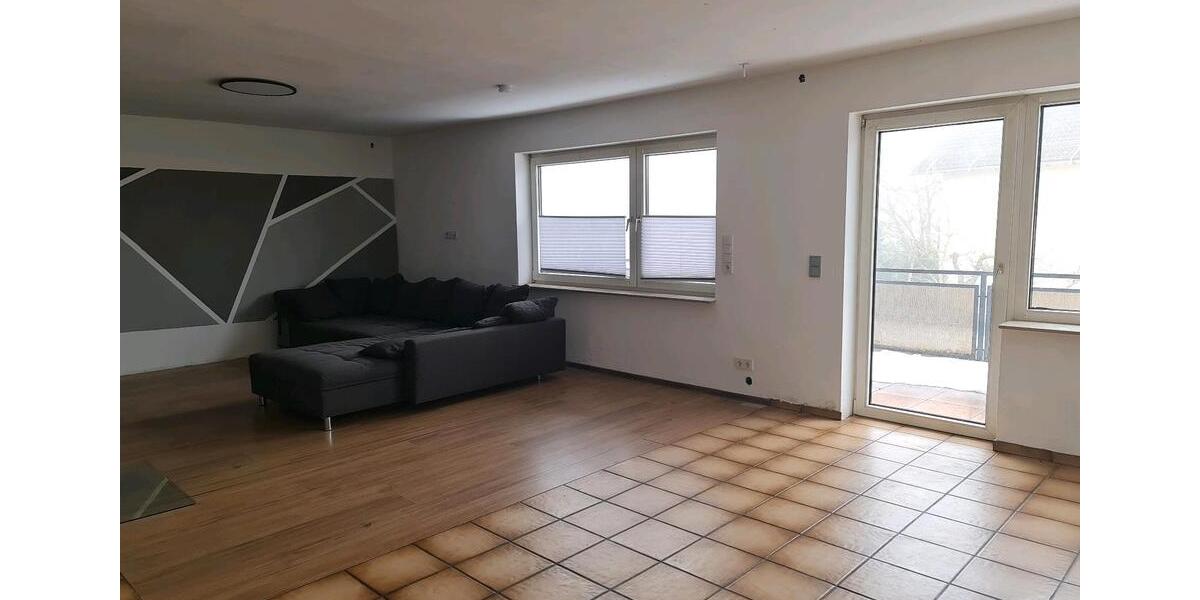 Etagenwohnung Schonungen Forst - 3 Zimmer, 120 m&sup2;, 680&euro; | Angebot:24877764