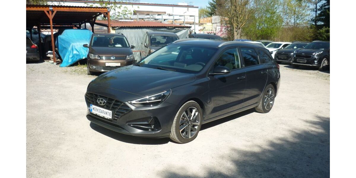 Hyundai i30 86.400 km 14.990 &euro; Estenfeld bei Würzburg 97230
