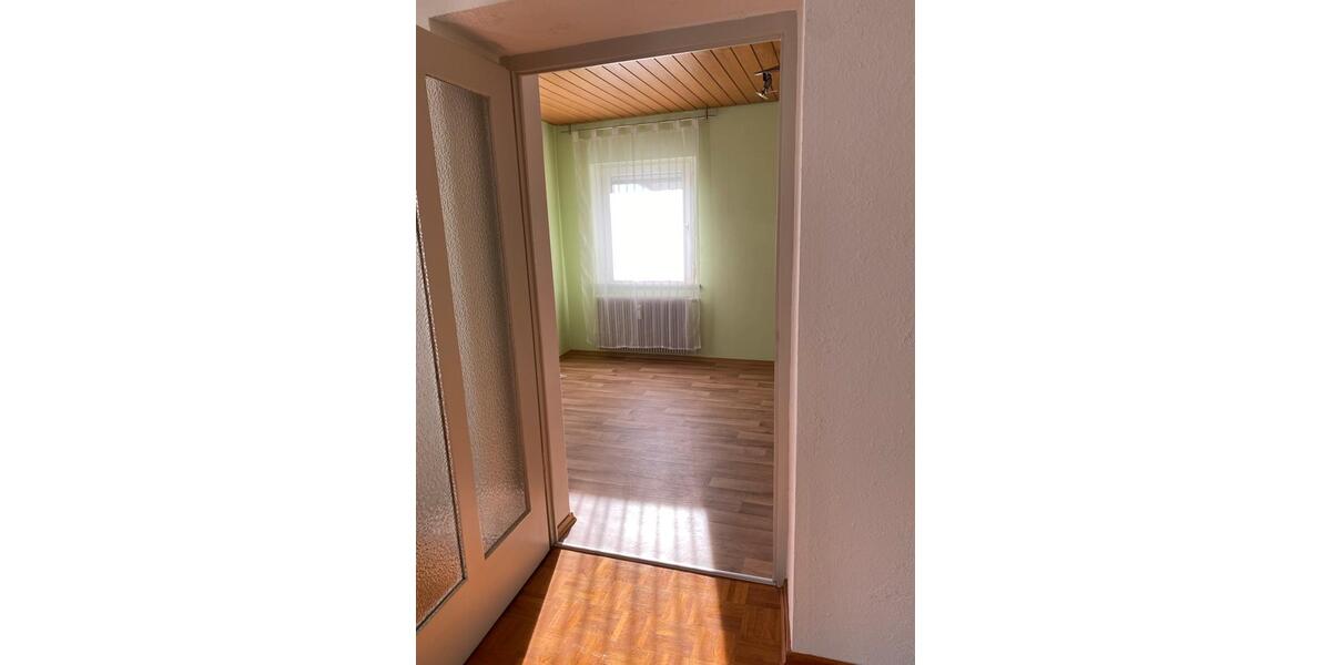 Erdgeschoßwohnung Schonungen Forst - 4 Zimmer, 115 m&sup2;, 880&euro; | Angebot:26122457