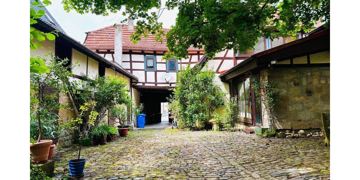 Einfamilienhaus Hofheim - 1 Zimmer, 280 m&sup2;, 340.000&euro; | Angebot:26930536