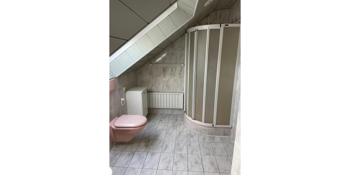 Einfamilienhaus Üchtelhausen - 6 Zimmer, 226 m&sup2;, 580.000&euro; | Angebot:25843459