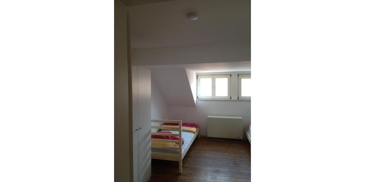 Dachgeschoßwohnung Werneck - 4 Zimmer, 120 m&sup2;, 720&euro; | Angebot:24532038