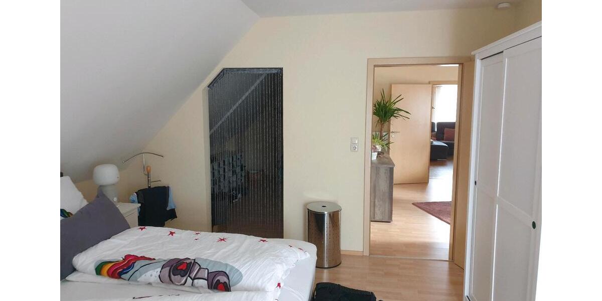 Etagenwohnung Schwarzach am Main - 4 Zimmer, 120 m&sup2;, 1.200&euro; | Angebot:26036592