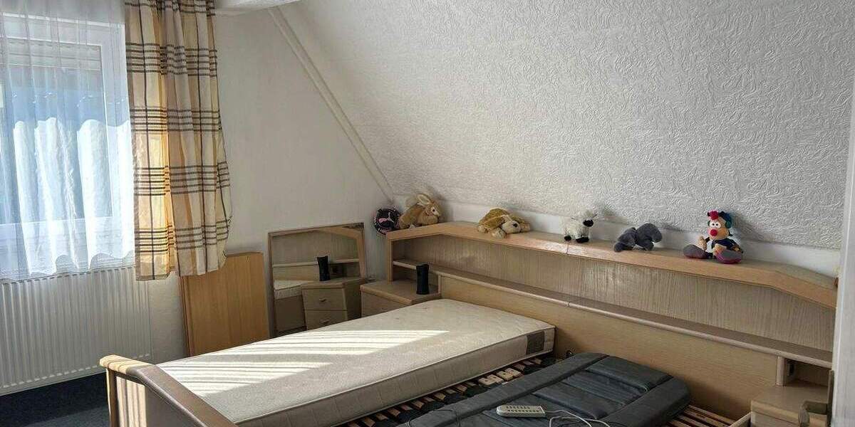 Einfamilienhaus Aidhausen - 5 Zimmer, 150 m&sup2;, 125.000&euro; | Angebot:25729018