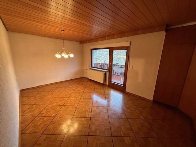 Einfamilienhaus Volkach Eichfeld - 6 Zimmer, 160 m&sup2;, 1.450&euro; | Angebot:26273088