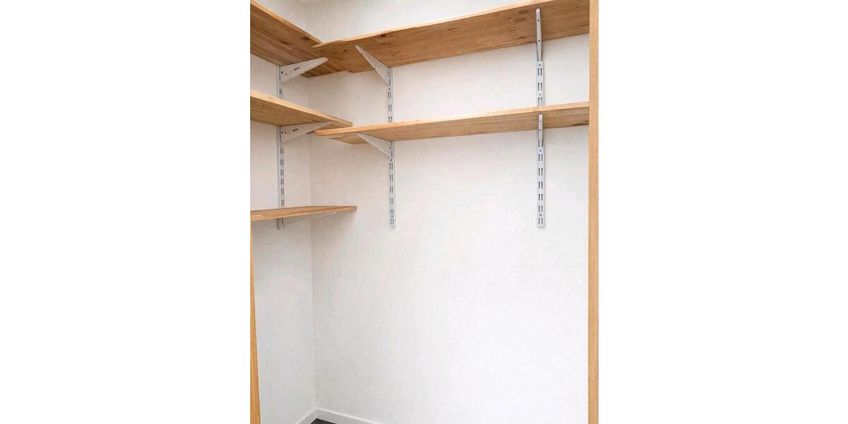 Dachgeschoßwohnung Haßfurt - 1 Zimmer, 65 m&sup2;, 645&euro; | Angebot:26000188