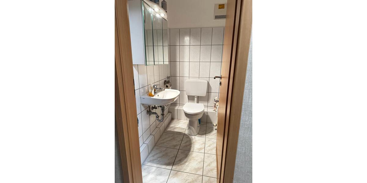 Etagenwohnung Niederwerrn - 4 Zimmer, 98 m&sup2;, 238.000&euro; | Angebot:27024154