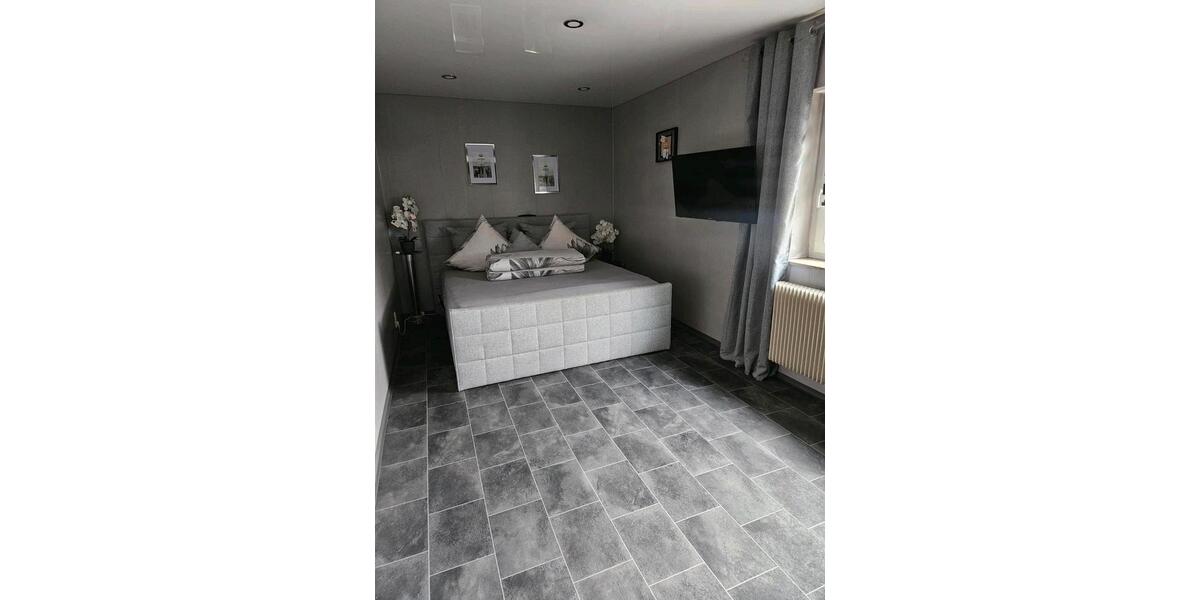 Reihenhaus Hofheim in Unterfranken - 5 Zimmer, 183 m&sup2;, 245.000&euro; | Angebot:25161833