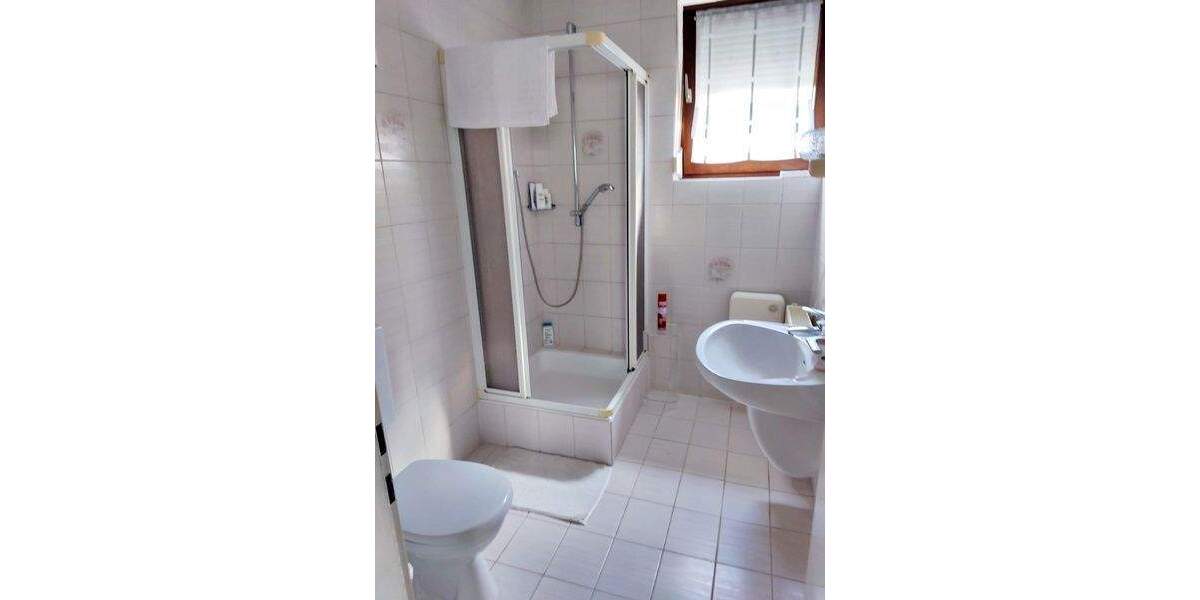 Einfamilienhaus Kolitzheim Unterspiesheim - 9 Zimmer, 193 m&sup2;, 495.000&euro; | Angebot:25821399