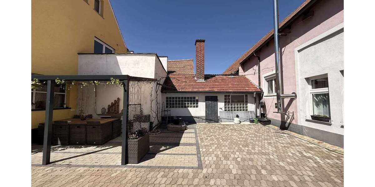 Einfamilienhaus Lülsfeld - 8 Zimmer, 260 m&sup2;, 395.000&euro; | Angebot:26975265