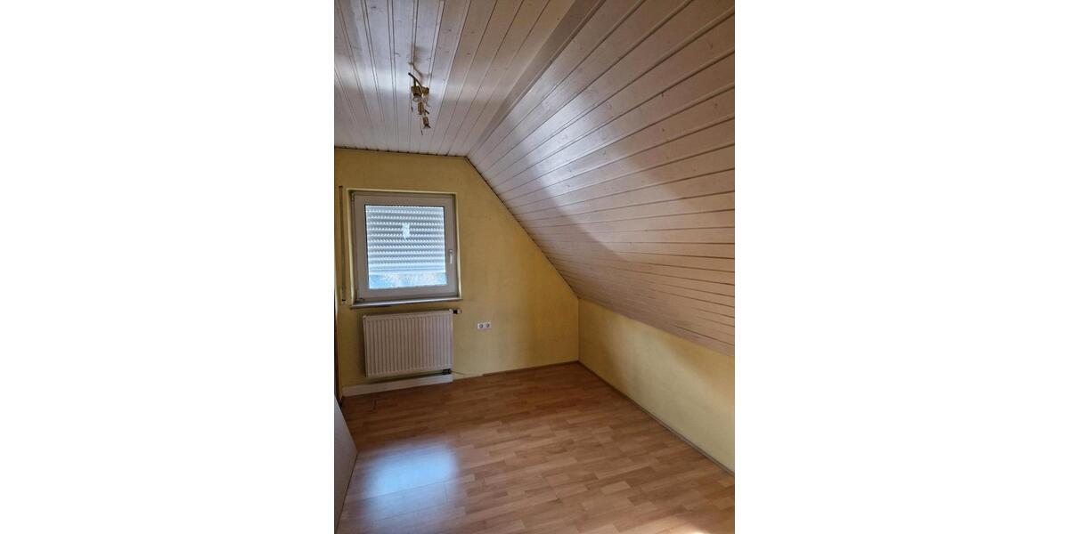 Einfamilienhaus Maßbach - 4 Zimmer, 114 m&sup2;, 199.000&euro; | Angebot:24977891