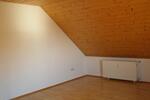 Dachgeschoßwohnung Grettstadt - 4 Zimmer, 80 m&sup2;, 640&euro; | Angebot:26048568
