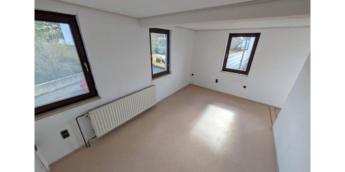 Mehrfamilienhaus, Wohnhaus Stadtlauringen - 250.000&euro; | Angebot:25962349