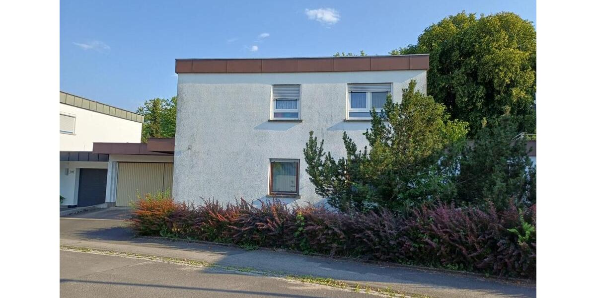 Einfamilienhaus Schweinfurt Haardt - 9 Zimmer, 189 m&sup2;, 480.000&euro; | Angebot:27029236