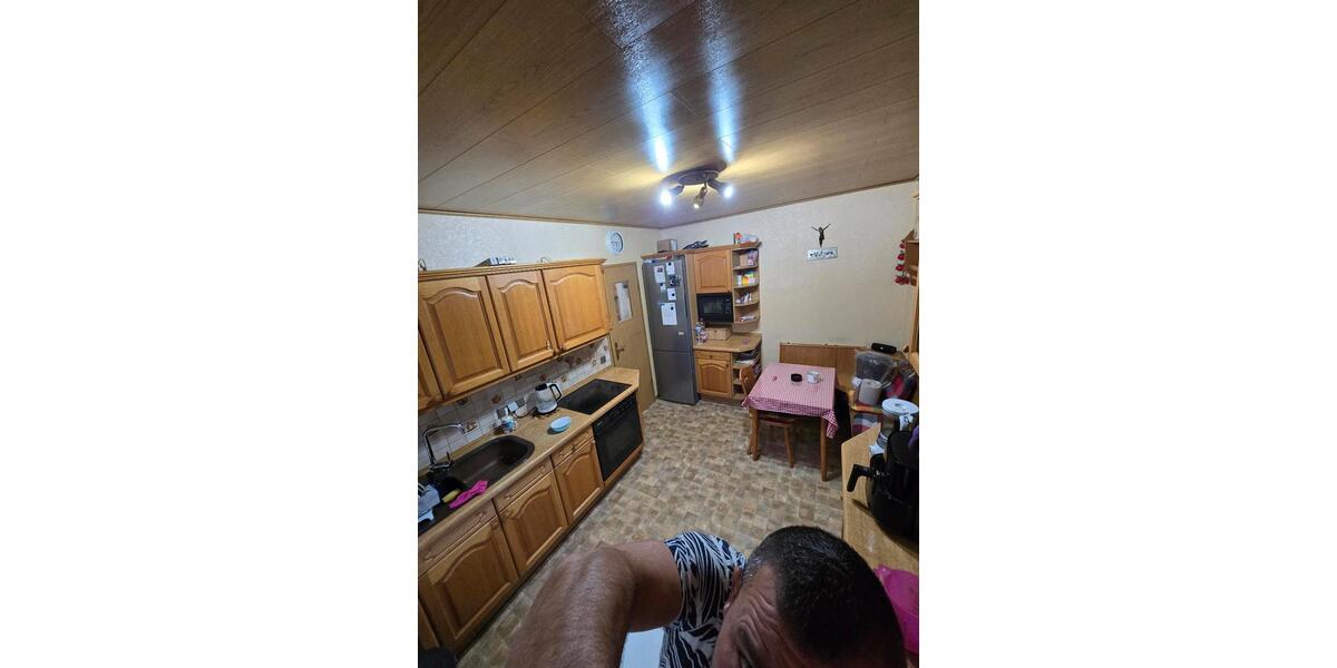 Etagenwohnung Schweinfurt Gartenstadt - 3 Zimmer, 90 m&sup2;, 235.000&euro; | Angebot:24590530