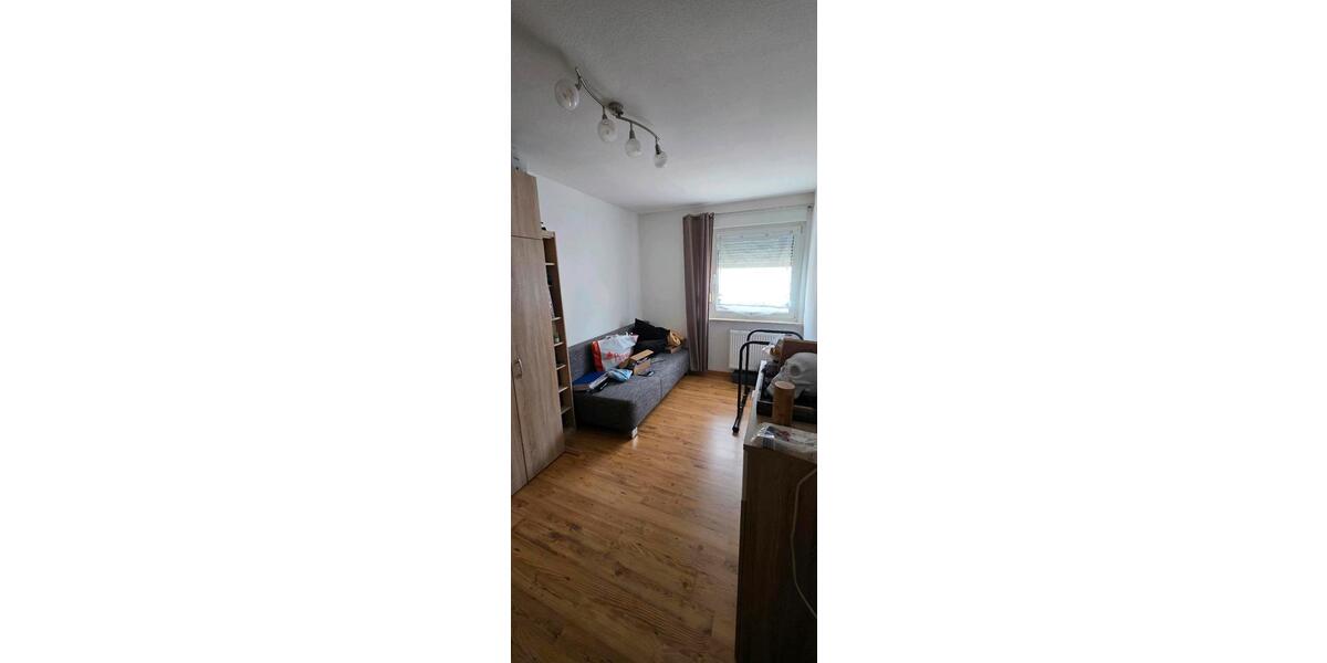 Etagenwohnung Schweinfurt Gartenstadt - 3 Zimmer, 75 m&sup2;, 225.000&euro; | Angebot:25856547