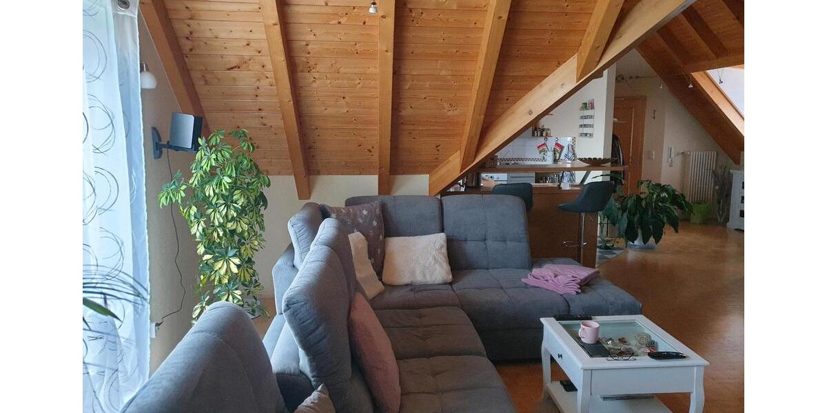 Etagenwohnung Schwarzach am Main - 4 Zimmer, 120 m&sup2;, 1.200&euro; | Angebot:26036592