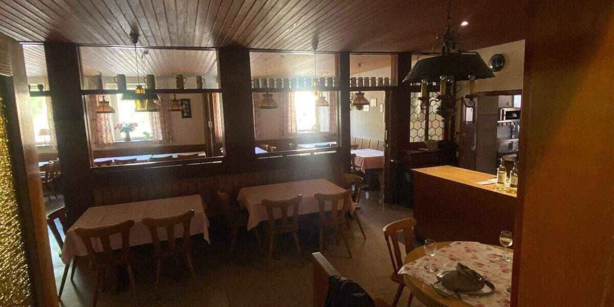 Mehrfamilienhaus, Wohnhaus Volkach - 9 Zimmer, 415.000&euro; | Angebot:25771723