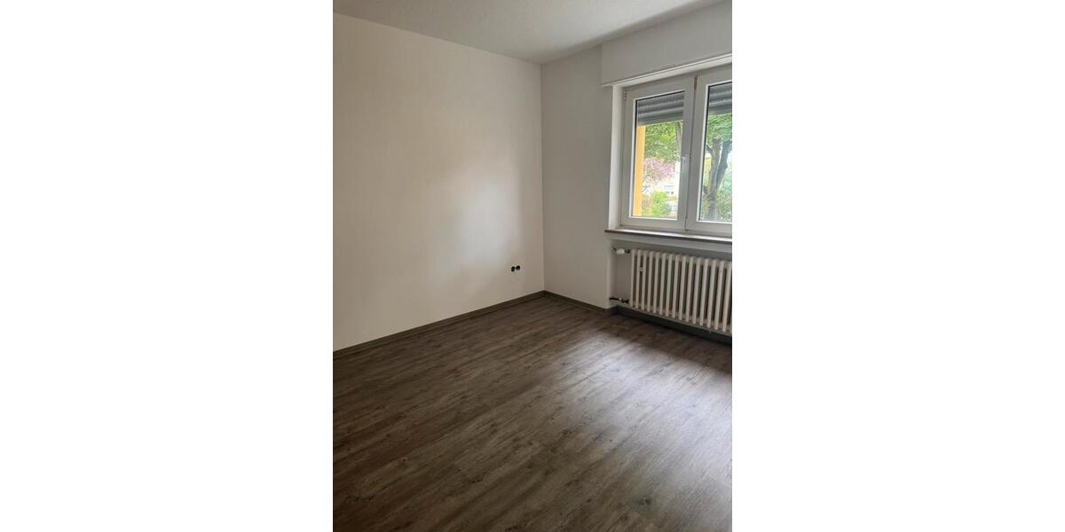 Etagenwohnung Schweinfurt Haardt - 1.5 Zimmer, 43 m&sup2;, 399&euro; | Angebot:26275438
