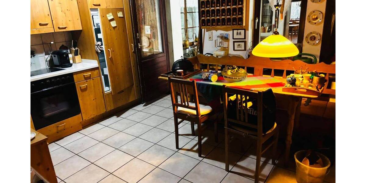 Einfamilienhaus Hofheim - 1 Zimmer, 280 m&sup2;, 340.000&euro; | Angebot:26930536