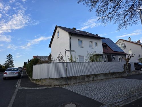Gepflegtes Einfamilienhaus in 97464 Niederwerrn (ID 10624) - Einfamilienhaus Niederwerrn Niederwerrn | Angebot:24774720