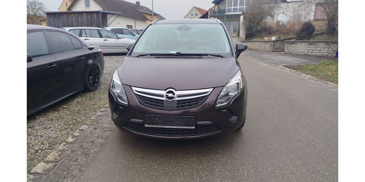 Opel Zafira 216.000 km 4.999 &euro; Bad Kissingen 97688