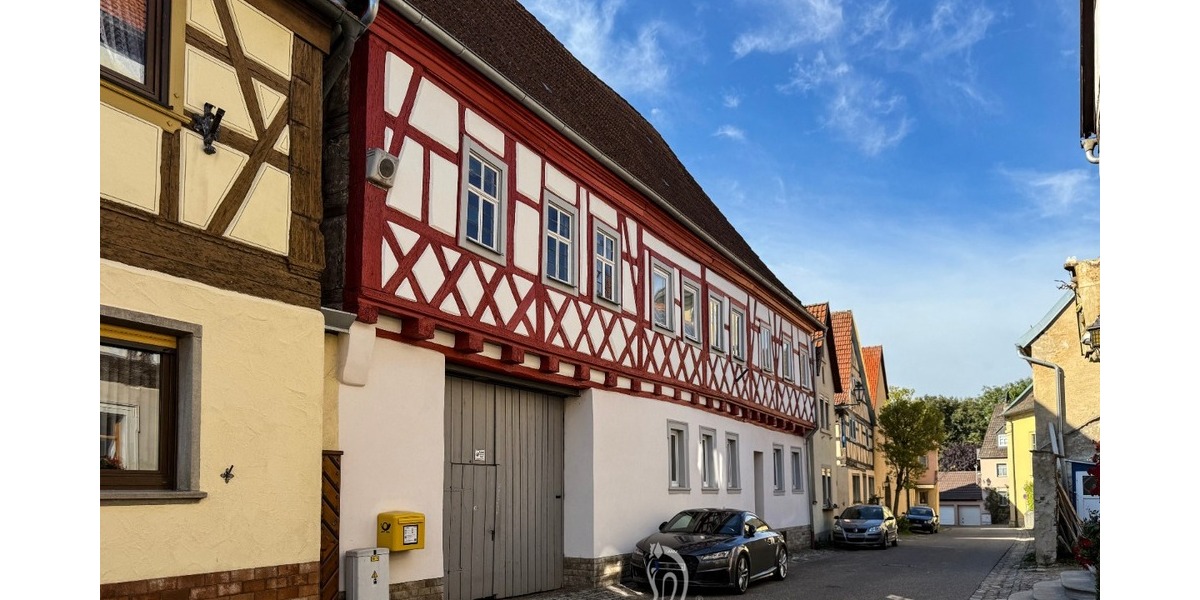 Traumhaftes Ensemble: Energieeffizientes (A) Einfamilienhaus mit Büro, großem Innenhof & Garten - Mehrfamilienhaus, Wohnhaus Fahr Fahr | Angebot:25907599