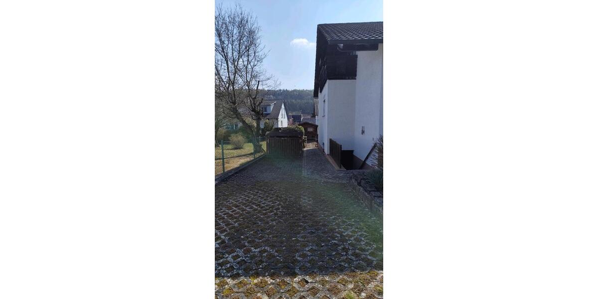 Einfamilienhaus Thüngen - 8 Zimmer, 180 m&sup2;, 390.000&euro; | Angebot:25943250