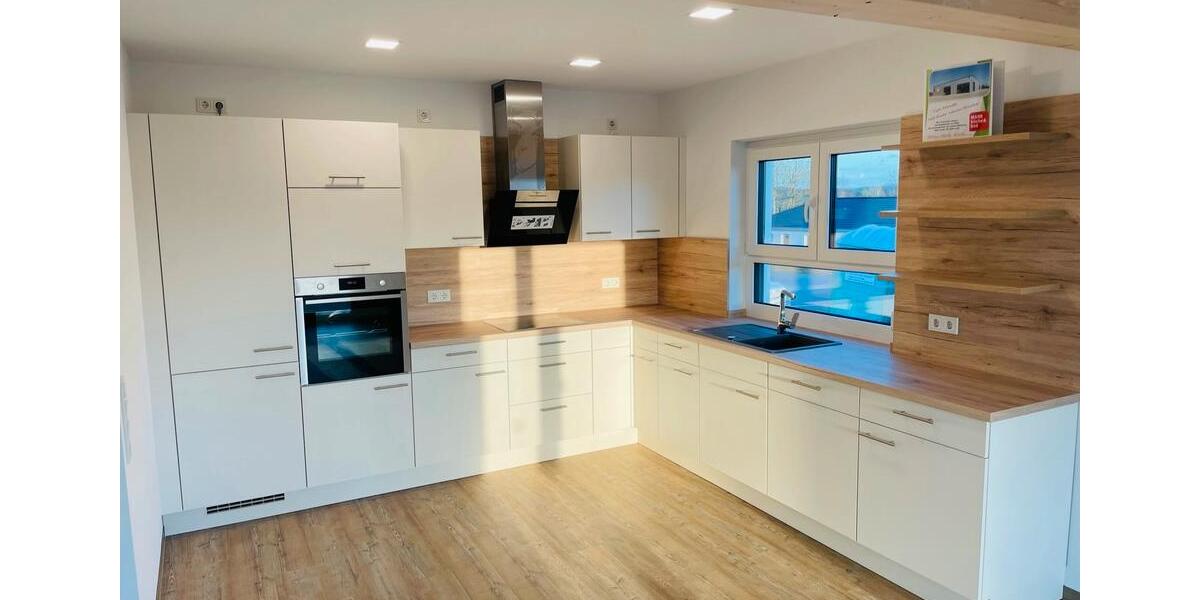 Doppelhaushälfte Hohenroth - 4.5 Zimmer, 122 m&sup2;, 1.195&euro; | Angebot:25963060