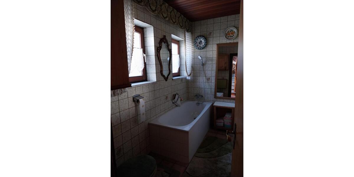 Einfamilienhaus Arnstein - 280.000&euro; | Angebot:27082049